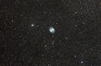 Messier 27 – Hantelnebel, planetarischer Nebel im Sternbild Füchschen