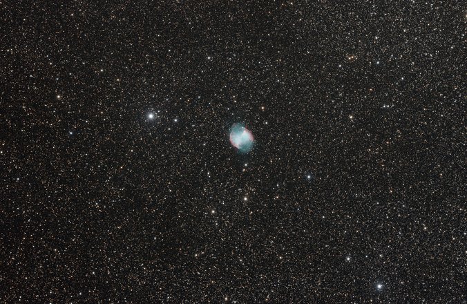 Messier 27 – Hantelnebel, planetarischer Nebel im Sternbild Füchschen
