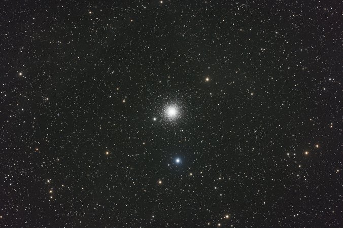 Messier 15 – Kugelsternhaufen im Sternbild Pegasus